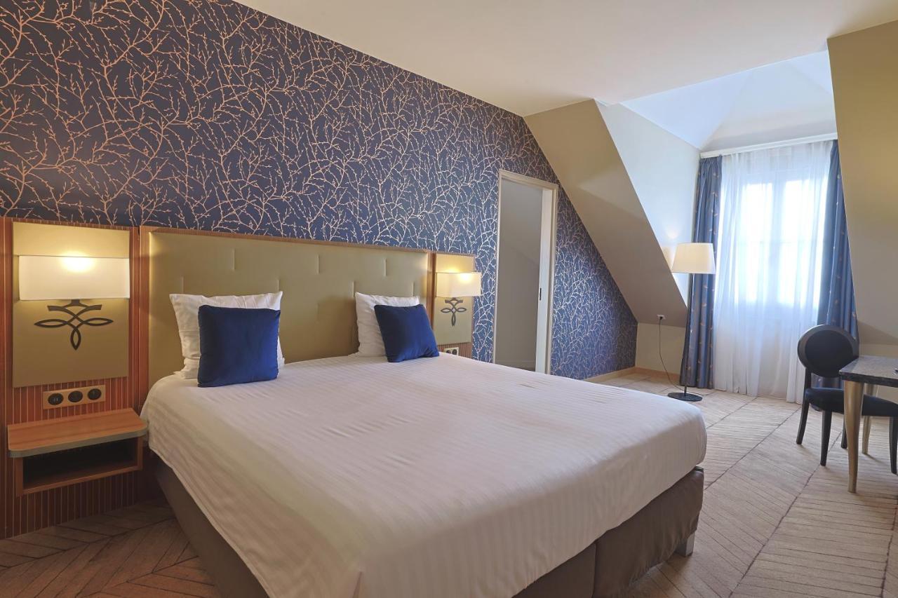 Dream Castle Hotel Marne La Vallee Magny-le-Hongre Esterno foto