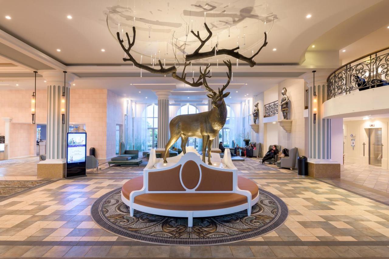 Dream Castle Hotel Marne La Vallee Magny-le-Hongre Esterno foto