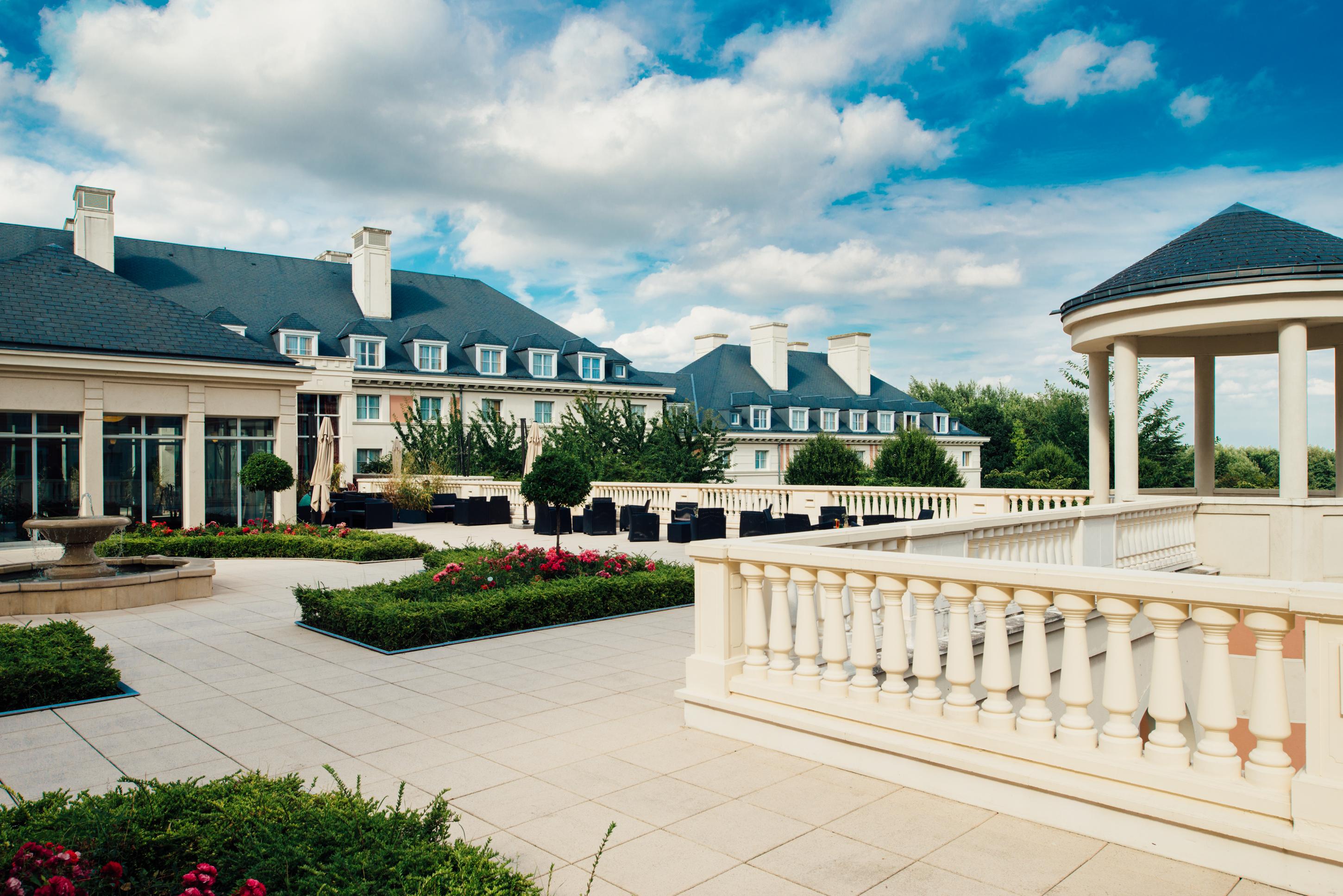 Dream Castle Hotel Marne La Vallee Magny-le-Hongre Esterno foto
