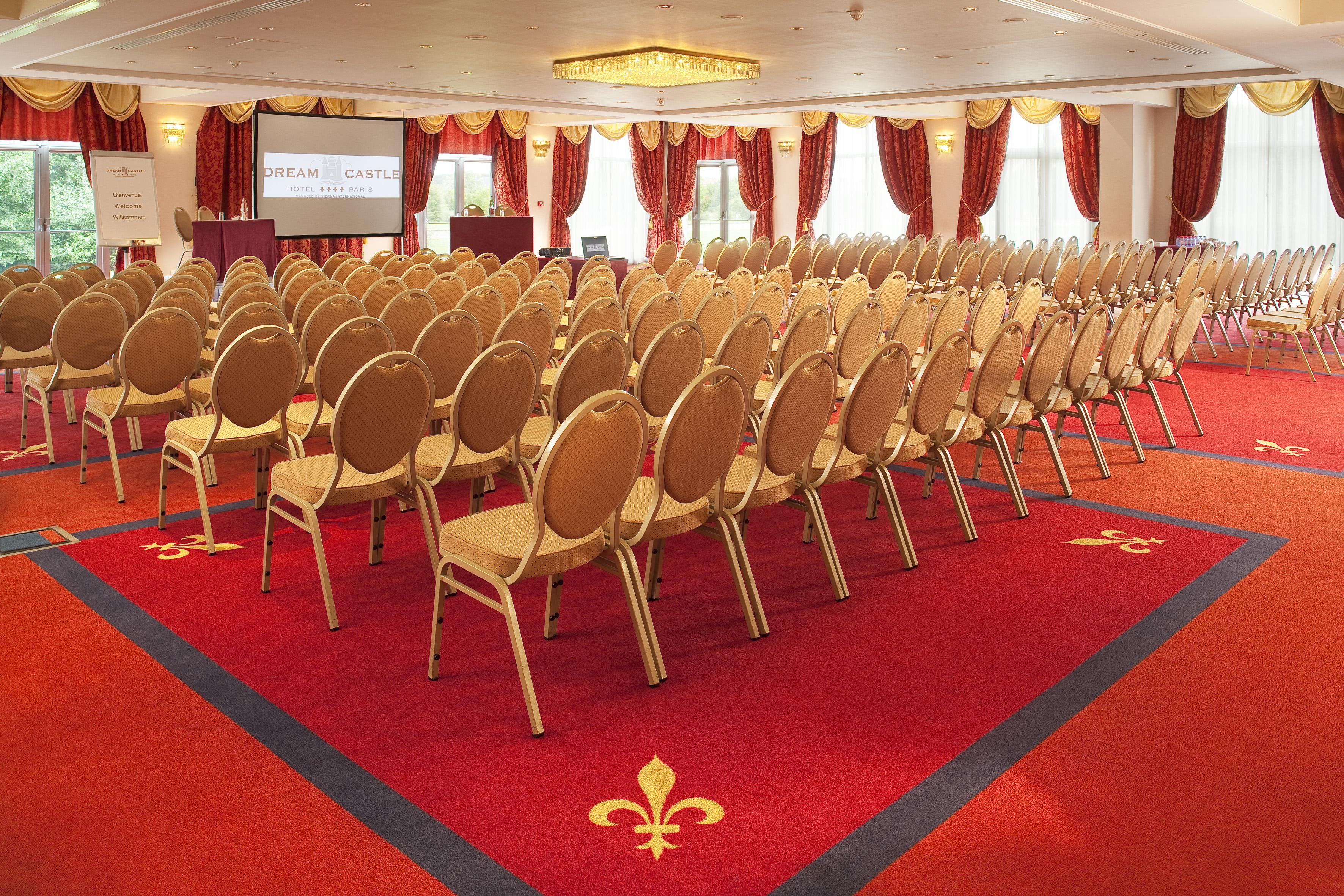Dream Castle Hotel Marne La Vallee Magny-le-Hongre Esterno foto