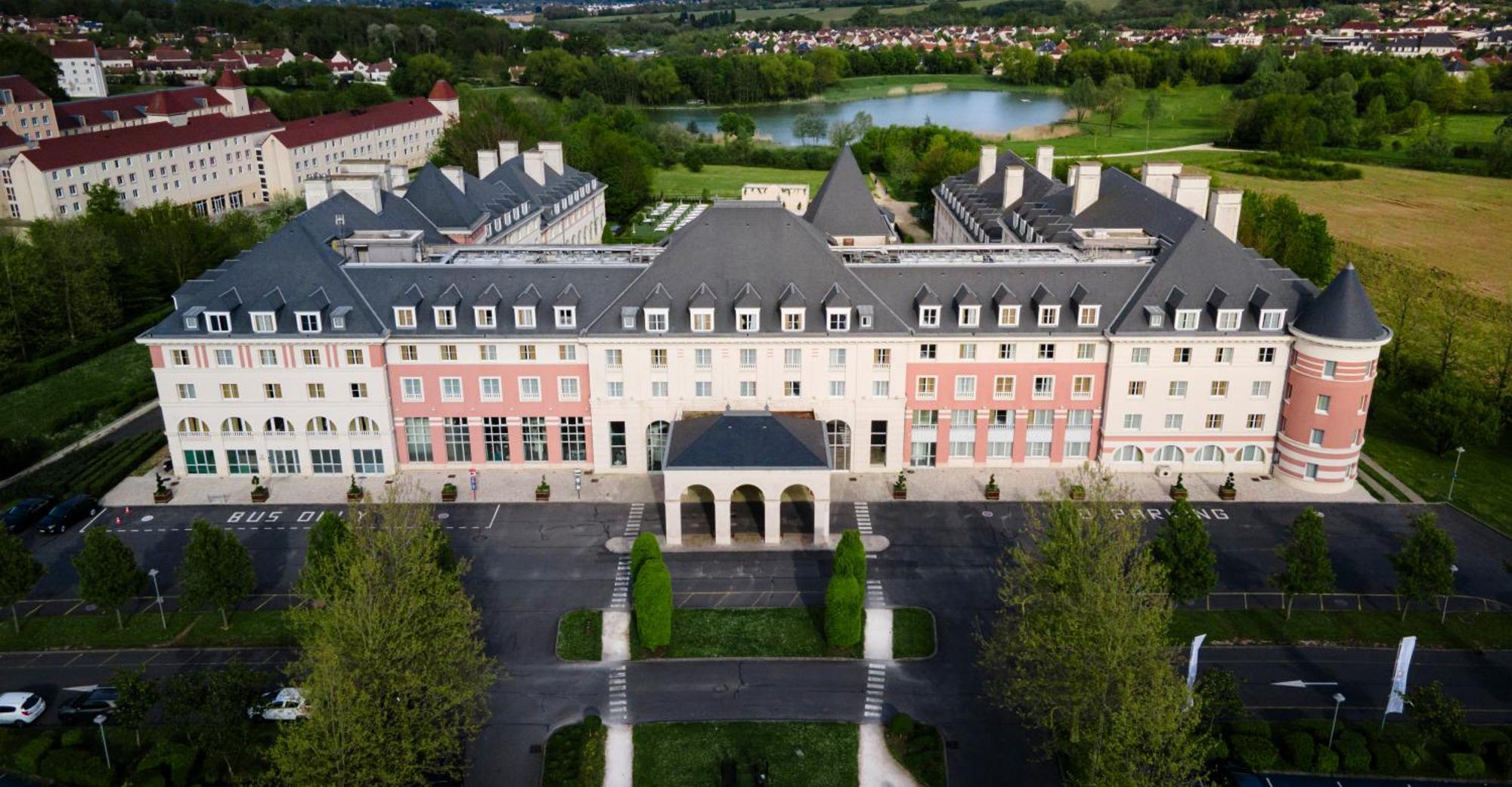 Dream Castle Hotel Marne La Vallee Magny-le-Hongre Esterno foto